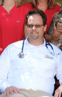 Wilmer Bustelo DVM-Woodstock Veterinary Hospital